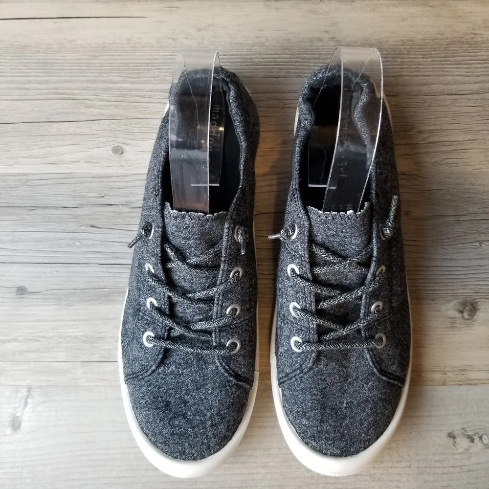 Madden Girl Bailey H Lace Up Sneakers